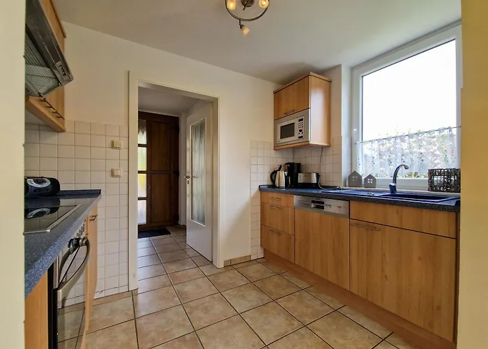 Trassenheide, Am Hasenwinkel Apartmán *