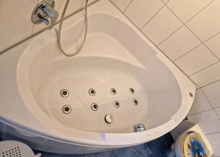 Trassenheide, Am Hasenwinkel Apartmán *